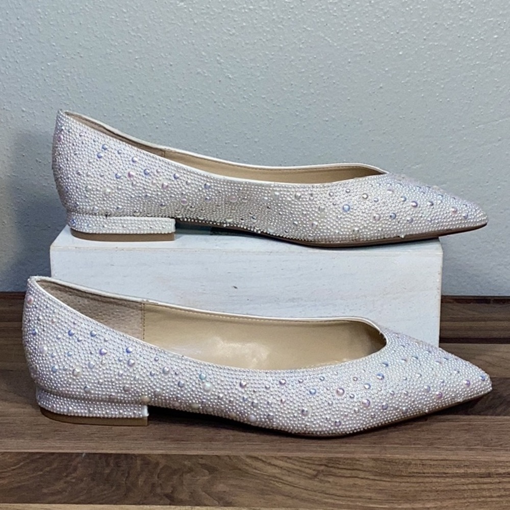 Betsey Johnson Jude Flat Ballet Woman 7.5 Bridal Beaded Rhinestone Bride Events